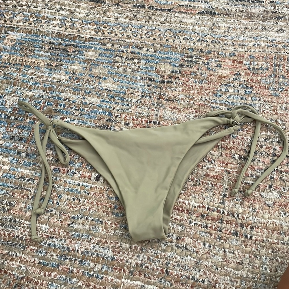 Mamph collection green bikini bottoms small